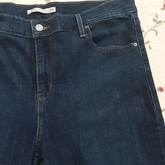 Levi's Women's 18 W 721 High Rise Skinny Jeans - Dark Blue - Picture 4 of 14